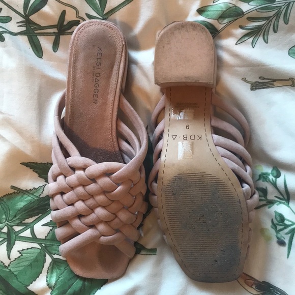 Kelsi Dagger Sky Pale Pink Woven Sandal - Picture 6 of 7